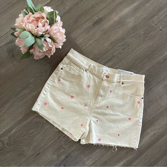 New LOFT Star Fresh Cream High Rise Cut Off Denim Shorts - Picture 2 of 7